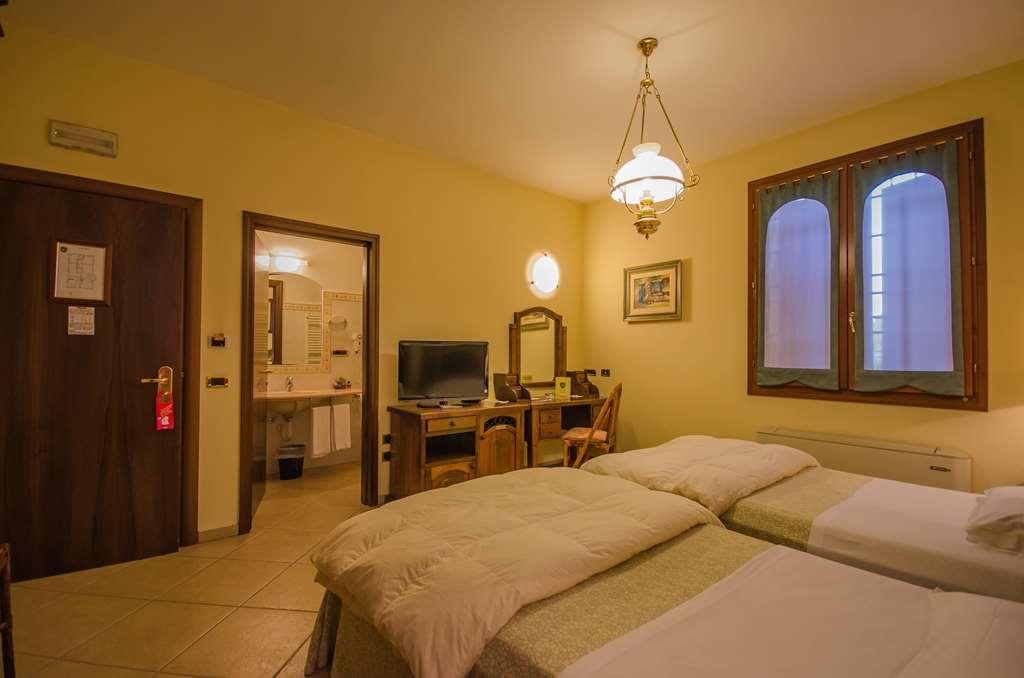 Hotel Corte Vecchia San Prospero Pokój zdjęcie